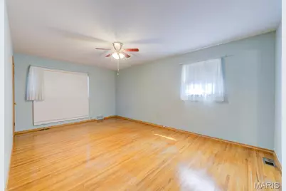 14 Lee Court, Saint Charles, MO 63301 - Photo 12
