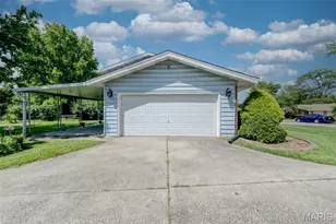14 Lee Ct, Saint Charles, MO 63301 - Photo 24