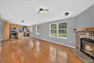 305 N 4th St, New Florence, MO 63363 - Photo 18