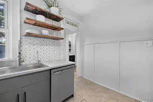 7420 Gayola Pl, Saint Louis, MO 63143 - Photo 16