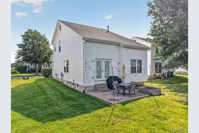 675 Homerun Drive, O'Fallon, MO 63366 - Photo 36