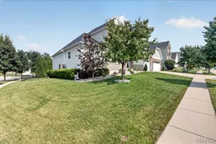 302 Oak Stand Ct, Chesterfield, MO 63005 - Photo 6