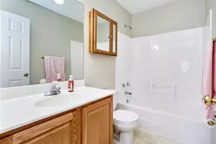25 Spanish Oak Ct, Troy, MO 63379 - Photo 6