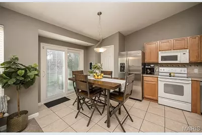 3808 Bedford Pointe Drive, Wentzville, MO 63385 - Photo 10