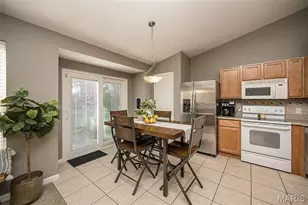 3808 Bedford Pointe Dr, Wentzville, MO 63385 - Photo 10