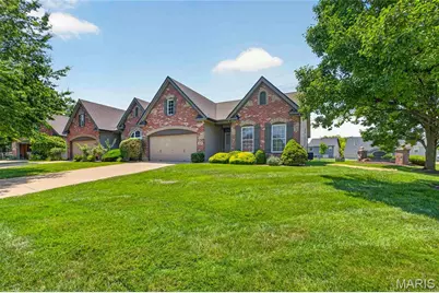 115 Long and Winding Road, Saint Peters, MO 63376 - Photo 2