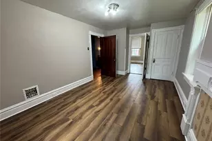4121 S Compton Ave, Saint Louis, MO 63118 - Photo 12