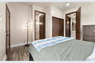 3728 Phillips Place, Saint Louis, MO 63116 - Photo 18