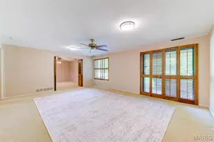11046 Thousand Oaks Dr, Saint Louis, MO 63136 - Photo 20