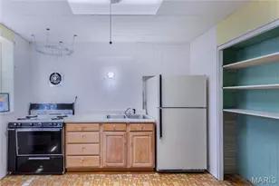 3428 Chippewa St, Saint Louis, MO 63118 - Photo 14