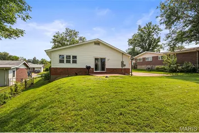 3985 Fairway Drive, Florissant, MO 63033 - Photo 40
