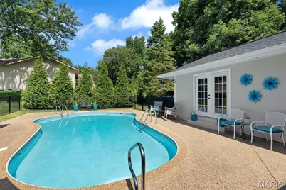 11 Rue Grand Drive, Lake Saint Louis, MO 63367 - Photo 8