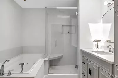 11 Rue Grand Drive, Lake Saint Louis, MO 63367 - Photo 22