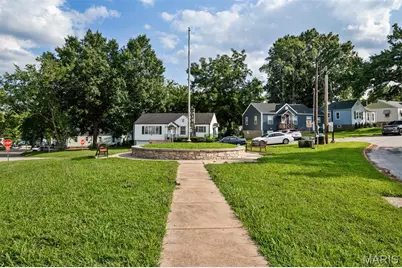 5336 Kirkland Drive, Normandy, MO 63121 - Photo 32