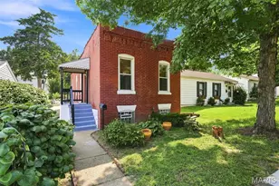 3654 Roswell Ave, Saint Louis, MO 63116 - Photo 2