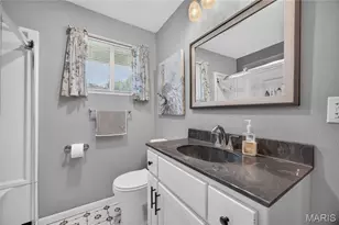 365 Fairfax Dr, Lebanon, MO 65536 - Photo 22