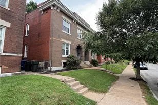 3004-3006 Henrietta St, Saint Louis, MO 63104 - Photo 2