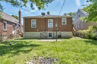 8735 Bridgeport Avenue, Saint Louis, MO 63144 - Photo 20