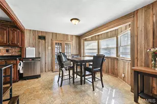 2106 Box Dr, Saint Louis, MO 63125 - Photo 12