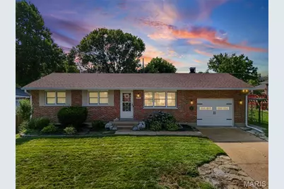 2106 Box Drive, Saint Louis, MO 63125 - Photo 1