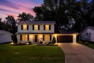 750 Lamplight Ln, Hazelwood, MO 63042 - Photo 2