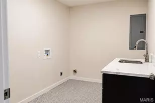 909 Valentine St, Festus, MO 63028 - Photo 28