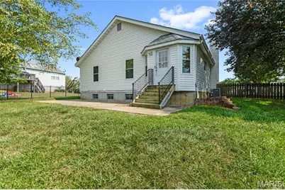 88 Mallard Pointe Drive, O'Fallon, MO 63368 - Photo 4