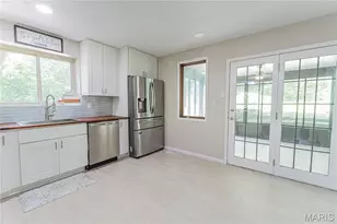 6310 Heintz Rd, Oakville, MO 63129 - Photo 12