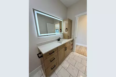 360 Honeysuckle Drive, Hannibal, MO 63401 - Photo 24