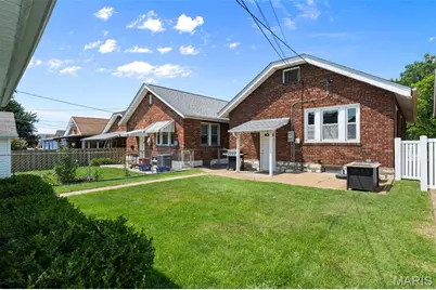 5454 Pernod Avenue, Saint Louis, MO 63139 - Photo 24