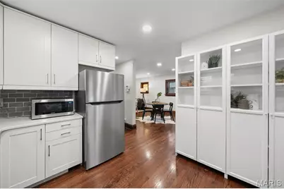5454 Pernod Avenue, Saint Louis, MO 63139 - Photo 12