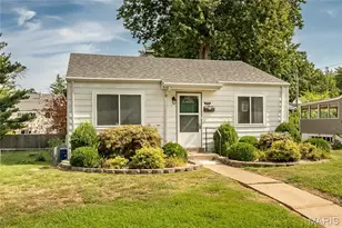 5665 Marquette Ave, Saint Louis, MO 63139 - Photo 2