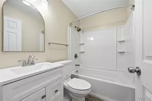 5116 Kempf Dr, Mehlville, MO 63128 - Photo 16