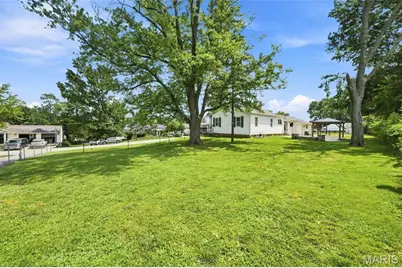 5116 Kempf Drive, Mehlville, MO 63128 - Photo 24