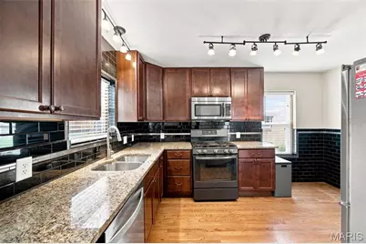 9131 Lucia Drive, Affton, MO 63123 - Photo 6
