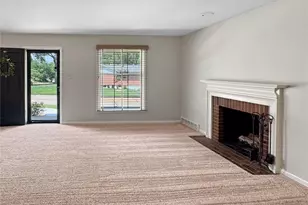 720 Linwood Blvd, Kirkwood, MO 63122 - Photo 10