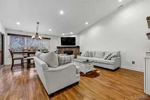 534 Oak Ridge Trails Ct, Ballwin, MO 63021 - Photo 8