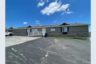 120 E Avenue #Apt A, Winfield, MO 63389 - Photo 2