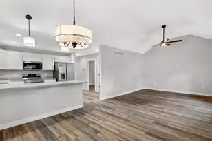 112 E Franklin St, Pacific, MO 63069 - Photo 8