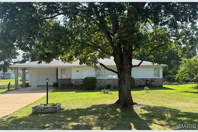 109 S Madison Street, Desloge, MO 63601 - Photo 1