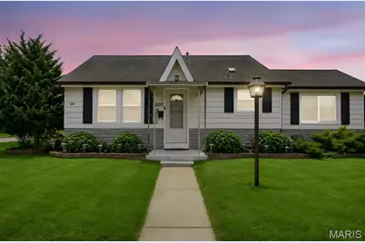 207 Marilyn Estates Drive, Saint Louis, MO 63123 - Photo 2