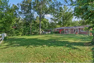 11051 Wylestone Court, Saint Louis, MO 63126 - Photo 6
