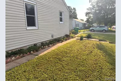 1102 N Washington Street, Farmington, MO 63640 - Photo 16