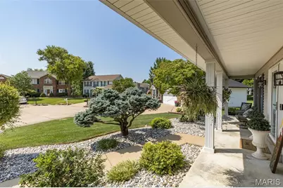 88 James River Court, Saint Charles, MO 63304 - Photo 4
