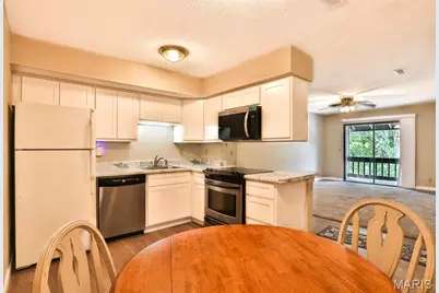 1615 Summergate Parkway #M, Saint Charles, MO 63303 - Photo 8