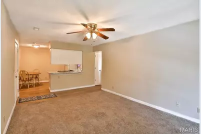 1615 Summergate Parkway #M, Saint Charles, MO 63303 - Photo 6