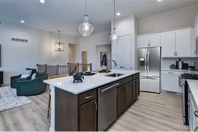 401 Farmhouse Drive, O'Fallon, MO 63385 - Photo 10
