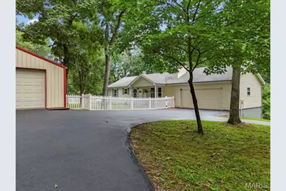 324 Bridlewood Road, Festus, MO 63028 - Photo 2