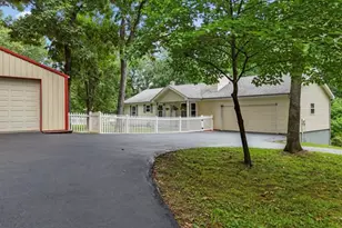 324 Bridlewood Rd, Festus, MO 63028 - Photo 2