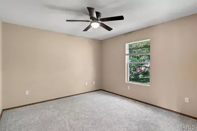 5 W 12th Street, Washington, MO 63090 - Photo 18